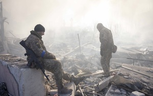 Toàn cảnh 4 tuần chiến sự Nga-Ukraine: Các nhà lãnh đạo thế giới đang làm gì?