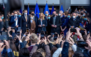 Nghị viện Châu Âu kêu gọi kết nạp Ukraine vào EU, siết trừng phạt Nga