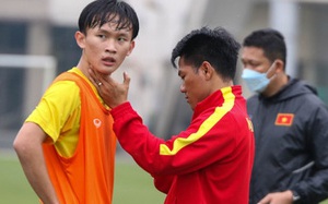 "Làm khổ" đội trẻ Dortmund, U17 Việt Nam khiến HLV Đức ngạc nhiên