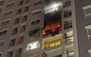 TP.HCM: Cháy tại chung cư giữa đêm, 2 người tử vong