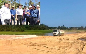 Quảng Ngãi: Giám sát chặt để ngăn chặn sang nhượng đất trục lợi ở tuyến Dung Quất - Sa Huỳnh 