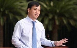 Phó Chủ tịch TP.HCM Lê Hòa Bình tử vong sau tai nạn trên cao tốc Trung Lương