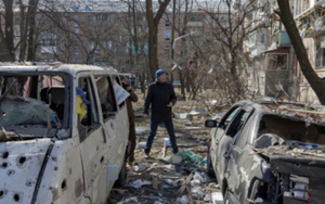 Giữa cuộc chiến Nga-Ukraine, người Mỹ 'ngồi trên đống lửa' sợ kịch bản này xảy ra