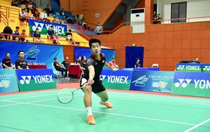 Lê Đức Phát dừng bước trước tay vợt Singapore Wei Joel Koh 