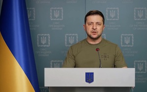 Tổng thống Zelensky lên án NATO không thực hiện vùng cấm bay