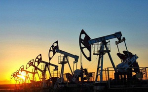 Giá xăng dầu hôm nay 9/3: Dầu Brent tiến sát mốc 130 USD sau khi Mỹ cấm nhập khẩu dầu từ Nga