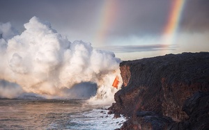 Núi lửa tuyệt đẹp tại Hawaii hút khách du lịch