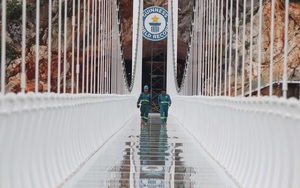 Những ai được miễn phí, hưởng giá vé ưu đãi khi tham quan cây cầu kính dài nhất thế giới tại Sơn La?