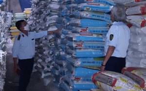 Một hộ bày bán tới 7,5 tấn phân bón giả tại thị trường Châu Thành, Tiền Giang