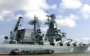 Nóng: 20 tàu chiến và tàu ngầm Nga đang tập trung ở Biển Đen