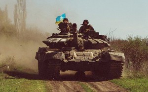 Trận chiến Donbass: Ukraine đẩy lùi nhiều cuộc tấn công của Nga, loại bỏ 4 đơn vị đặc nhiệm, dội rocket vào Kherson