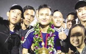 Cựu tiền vệ U19 Việt Nam Phan Đình Thắng: Từ cầu thủ tới... cần thủ