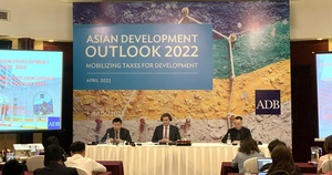 Điều gì khiến ADB dự báo kinh tế Việt Nam sẽ tăng trưởng 6,5% trong năm 2022?