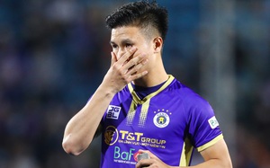 Quang Hải rơi nước mắt khi chia tay Hà Nội FC