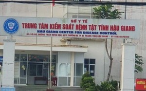 Sai phạm trong mua kit test của Công ty Việt Á: Bắt cựu Giám đốc CDC Hậu Giang và 2 thuộc cấp