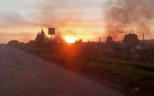 Nóng chiến sự: Ukraine pháo kích làm rung chuyển một ngôi làng của Nga