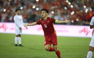 Clip: Hùng Dũng lập công mở tỷ số cho U23 Việt Nam