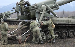 Nóng chiến sự Ukraine: Giám đốc tình báo Kiev dự báo thời điểm Ukraine giành chiến thắng; Nga rút quân khỏi Kharkiv