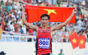 Ở tuổi 36 Nguyễn Văn Lai vẫn lập cú đúp HC vàng tại những nội dung khắc nghiệt nhất điền kinh