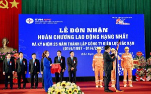 Công ty Điện lực Bắc Kạn vinh dự đón nhận Huân chương Lao động hạng Nhất của Chủ tịch nước