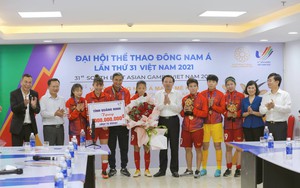Lập "hat-trick" HCV, ĐT nữ Việt Nam nhận thưởng 6,6 tỷ đồng
