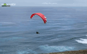 Video: Phi công dù lượn vẽ tranh trên bầu trời thiên đường du lịch Lý Sơn - 