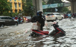 Lại cảnh báo mưa dông trên khu vực Hà Nội 