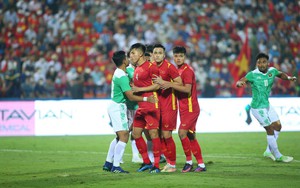 CĐV Indonesia cay đắng thừa nhận: "U23 Việt Nam thắng dễ… như vắt chanh"