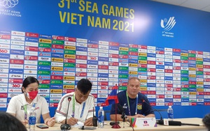 HLV U23 Lào: &quot;Đáng ra chúng tôi phải thắng U23 Singapore để tri ân CĐV Việt Nam&quot;
