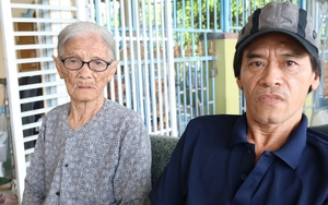 Ninh Thuận: Cảnh bi đát của cụ bà 93 tuổi và người con tật nguyền bị cưỡng chế khỏi nhà để thi hành án