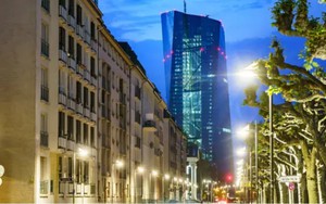 Sau FED đến ECB rục rịch tăng lãi suất, dự kiến sớm nhất vào tháng 7