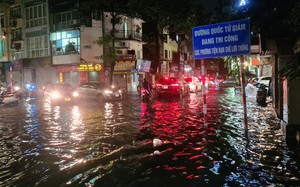 Cảnh ngập nước tại nơi có hầm chống ngập hơn 24 tỷ đồng ở Hà Nội 