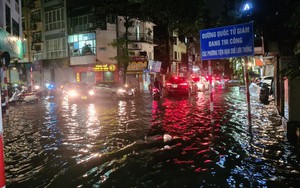 Ngập lụt ở Hà Nội &quot;nghiêm trọng&quot; hơn báo cáo