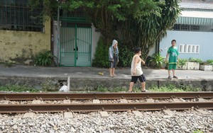 Đà Nẵng: Bất an sống cạnh đường sắt không rào chắn