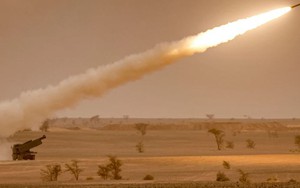 HIMARS - Hệ thống tên lửa tiên tiến mà Mỹ gửi cho Ukraine có gì đặc biệt?