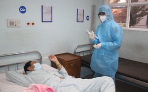 &quot;Chảy máu&quot; nhân lực y tế ở Đồng Nai: Bệnh viện công đau đầu vì bác sĩ, điều dưỡng ồ ạt nghỉ việc (bài 1)