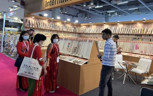 Bán đá quý, kim loại quý, đồ trang sức cho Ấn Độ, Việt Nam thu 172 triệu USD, làng nghề tấp nập đón khách