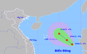 Vùng áp thấp đã tiến vào Biển Đông khả năng mạnh thành áp thấp nhiệt đới, miền Bắc sắp có mưa bão phức tạp