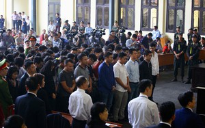Khởi tố nhóm người ở Hưng Yên trong đường dây cờ bạc của Phan Sào Nam