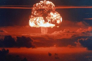 5 lần phương Tây chết khiếp trước sức mạnh hạt nhân Liên Xô