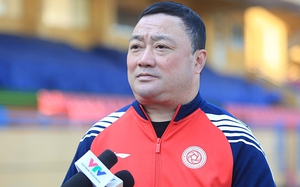 HLV Trương Việt Hoàng rời “ghế nóng” tại Viettel FC