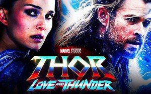 &quot;Thor: Love and Thunder&quot;: Hành động &quot;lạ&quot; trước khi hôn Natalie Portman của &quot;Thần sấm&quot;