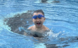 Đồng Nai: Trẻ em hứng khởi học bơi để hạn chế đuối nước