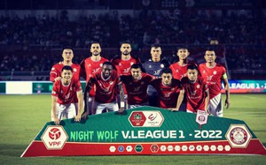 CĐV kêu gọi để Bùi Tiến Dũng bắt chính tại vòng 8 V.League 2022