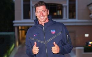 Đội hình tối ưu của Barca sau khi có Lewandowski: De Jong bị gạch tên