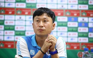 Vì sao HLV Hà Nội FC chỉ cho Đoàn Văn Hậu đá 60 phút?