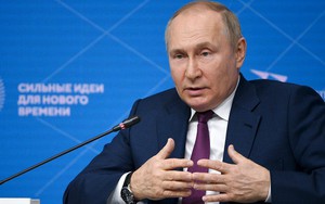Giám đốc CIA bất ngờ thừa nhận Tổng thống Putin 'quá khỏe'