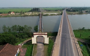 Cầu Hiền Lương - biểu tượng khát vọng thống nhất non sông