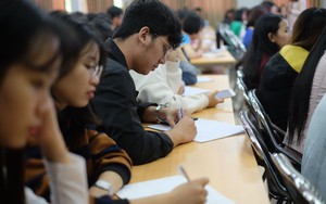 Điểm sàn Đại học Thương mại, Đại học Thủ Dầu Một, Đại học Dầu khí Việt Nam 2022