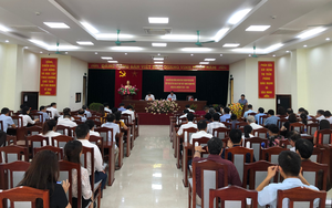 Đại biểu HĐND TP Hà Nội tiếp xúc cử tri sau kỳ họp thứ 7 tại huyện Đan Phượng